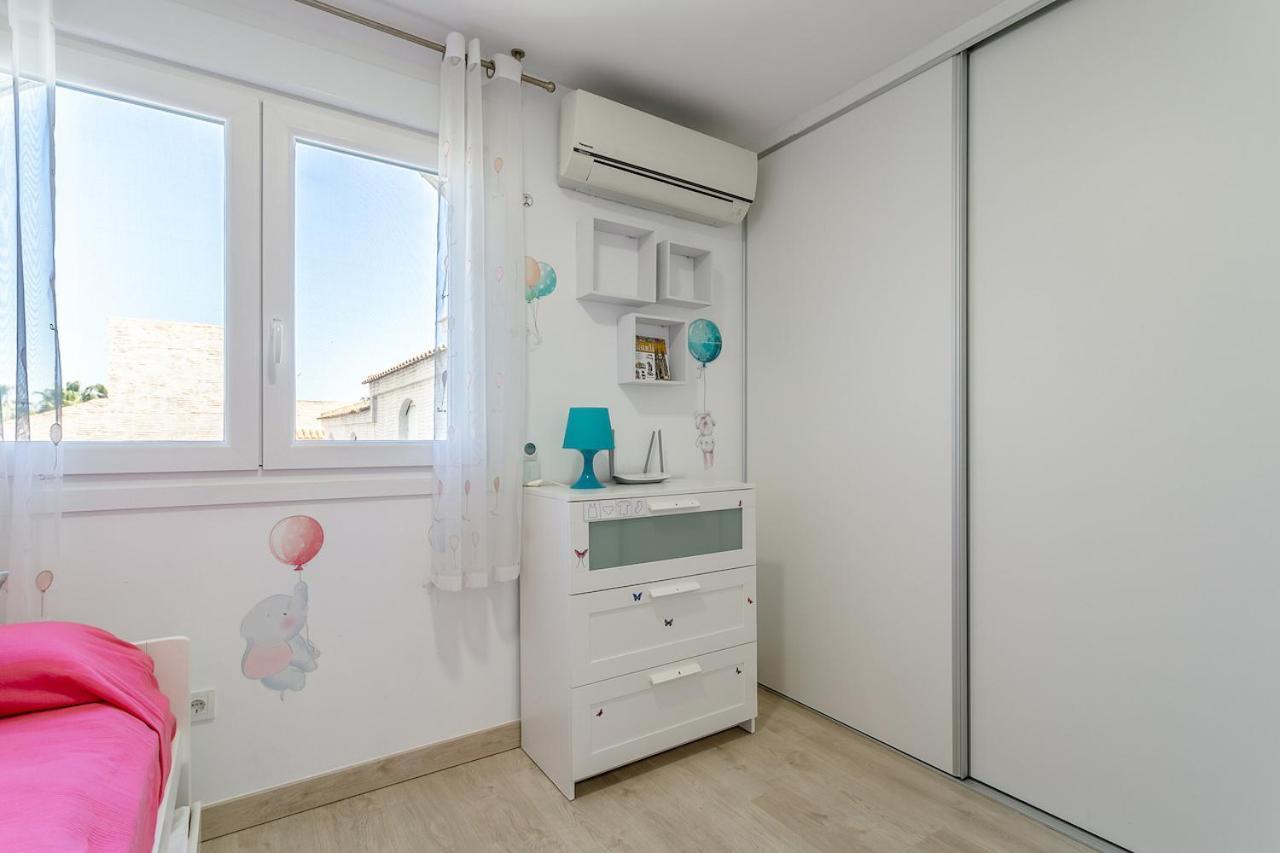 Bonita Casa En Urbanizacion Privada Muy Cerca Del Mar Y De Alicante Gran Alacant Eksteriør billede
