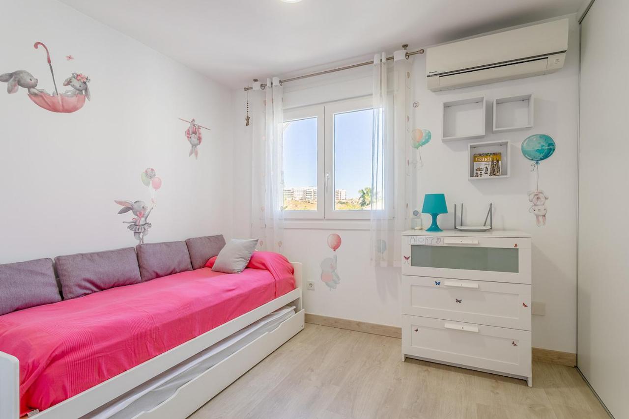 Bonita Casa En Urbanizacion Privada Muy Cerca Del Mar Y De Alicante Gran Alacant Eksteriør billede